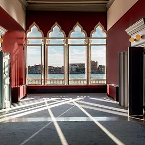 Il Palazzo Experimental 4* Venezia